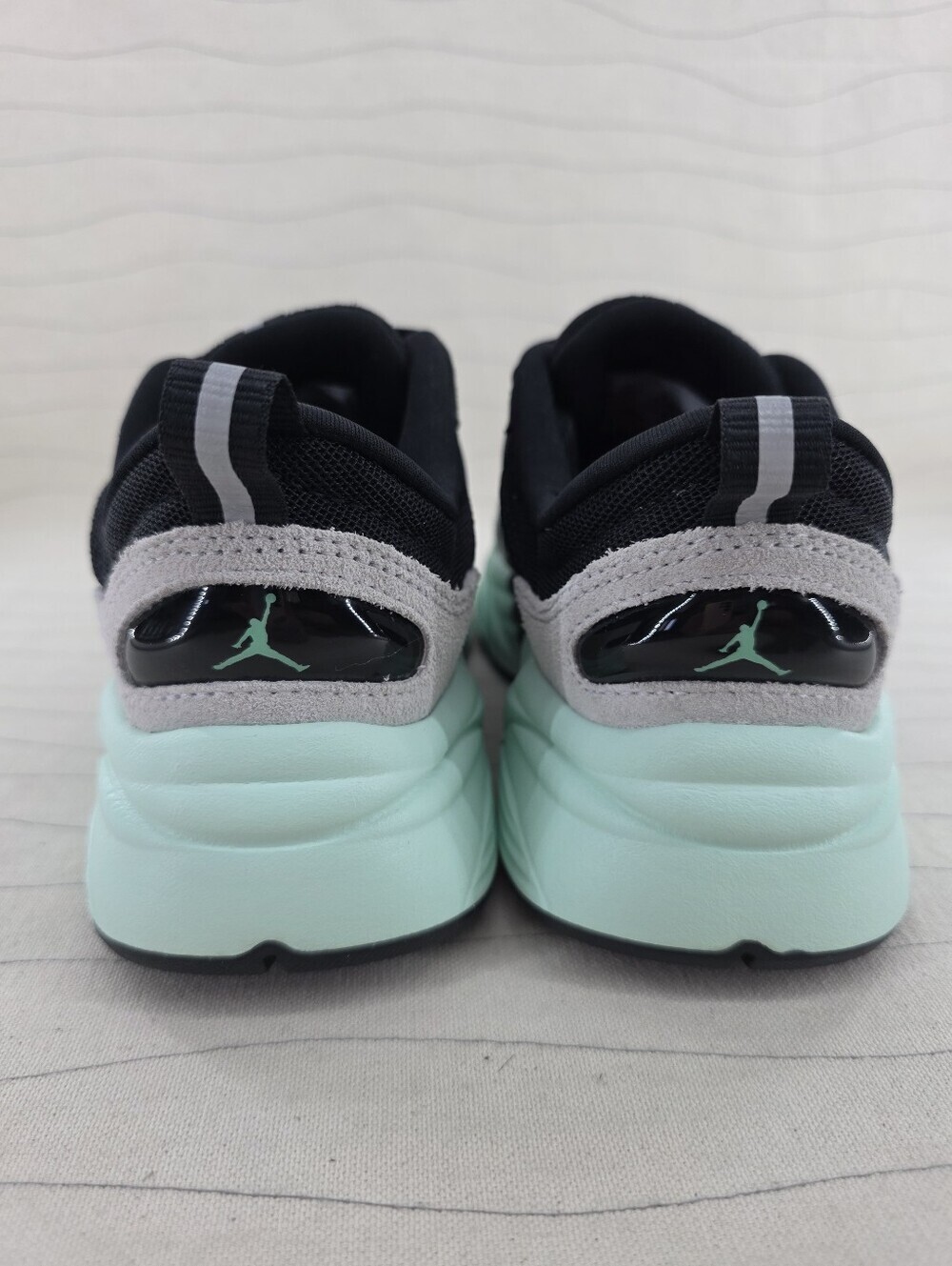 Nike Youth Jordan Trunner O/S GS Black Grey Mint Green Shoes II6531-004 Size 5 - Picture 5 of 10